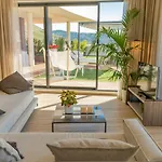 Costa Otel 4*