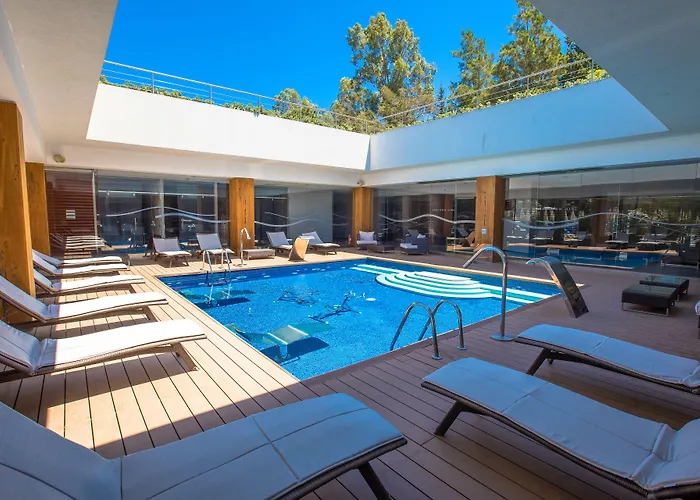 Costa Отель Чефалу