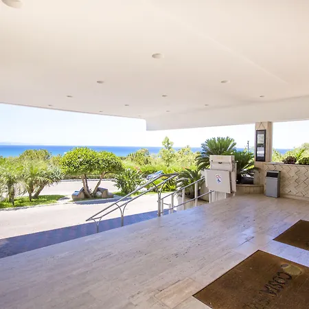 Costa Готель 4*