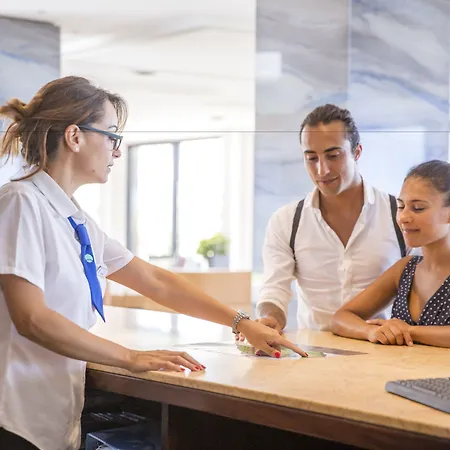 Costa מלון צ'פאלו