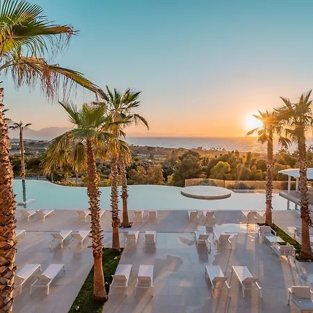 Costa מלון צ'פאלו