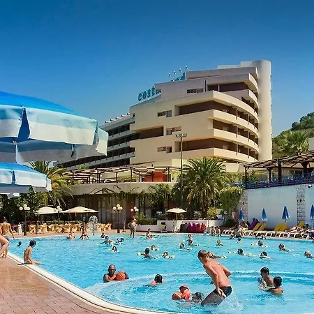 Hotell Costa 4*