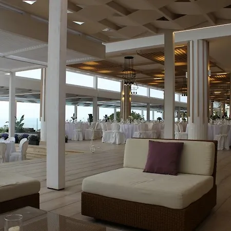 Hotell Costa 4*