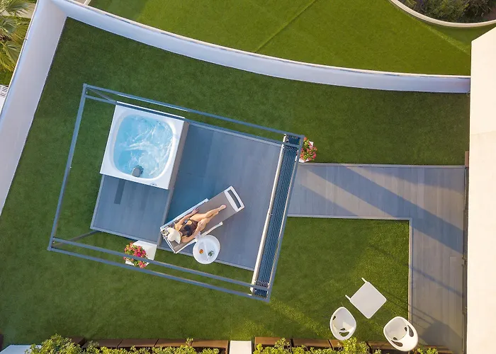 Costa 4* Чефалу