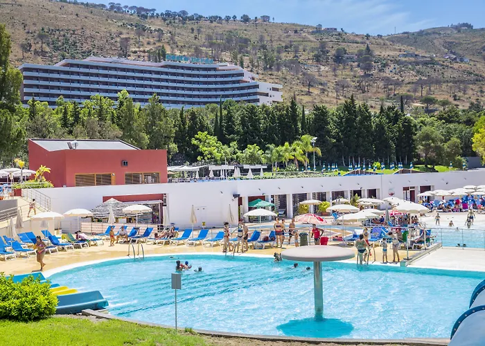 Costa 4* Чефалу